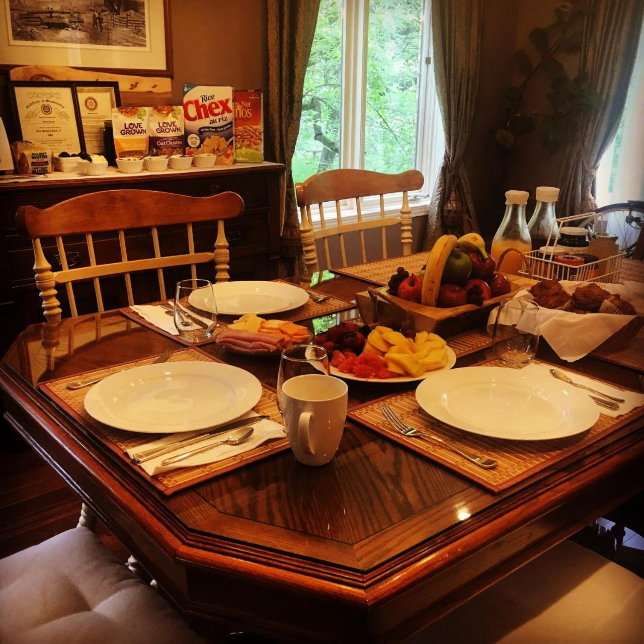 Tailwinds B&B Erin Экстерьер фото